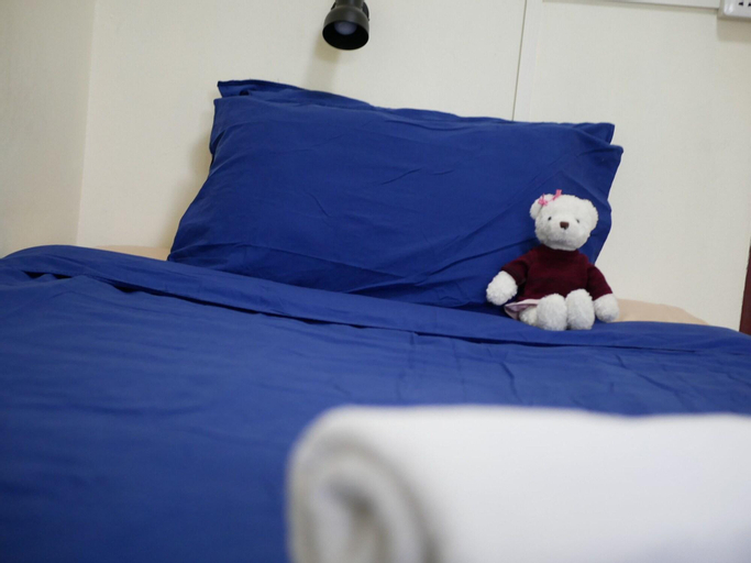 Bedroom 3, Bed Dee Time Hostel, Khlong Toey