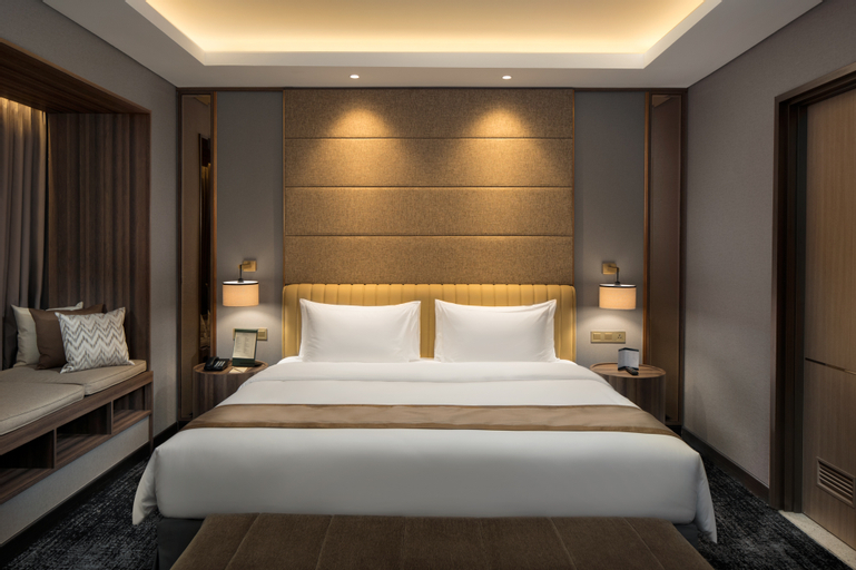 Bedroom 25