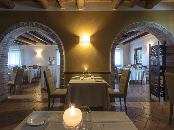 Public Area 3, Osteria dei Segreti, Macerata