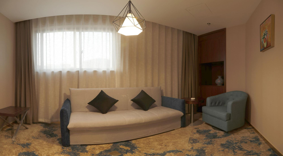 Bedroom 3, Jinjiang Metropolo Hotel Nanjing South Station Baijia Lake, Nanjing