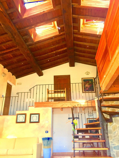 Public Area 2, Locanda Vesuna, Siena