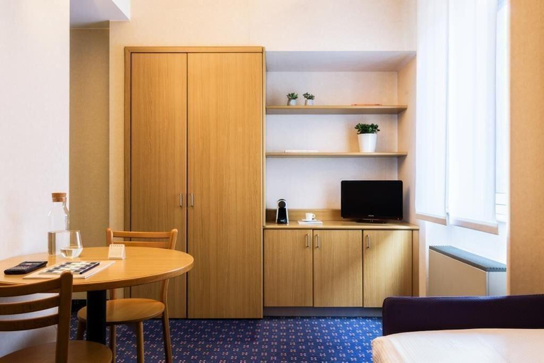 Bedroom 3, Residence Portello - Gruppo MiniHotel, Milano