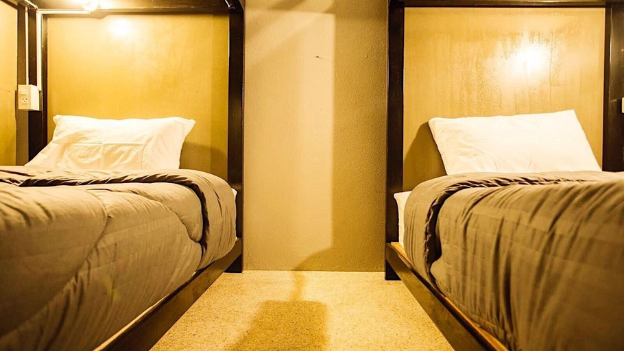Bedroom 3, Stamp Hostel - Adults Only, Muang Kanchanaburi