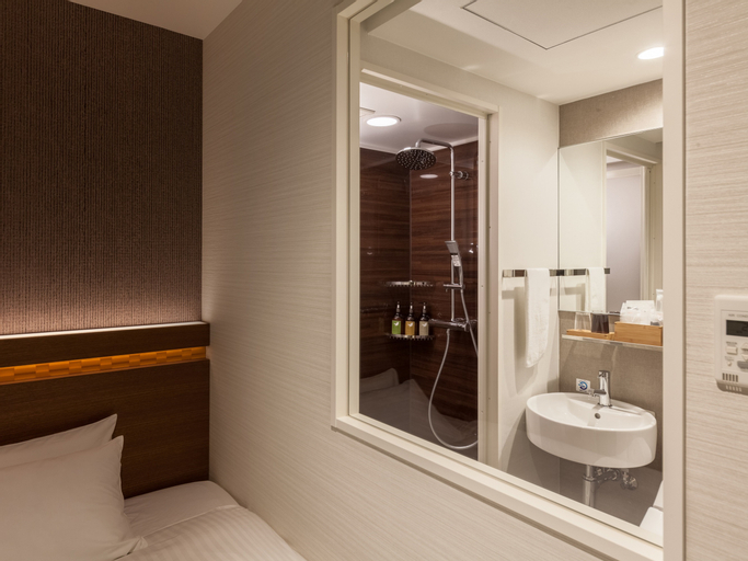 Bathroom 6