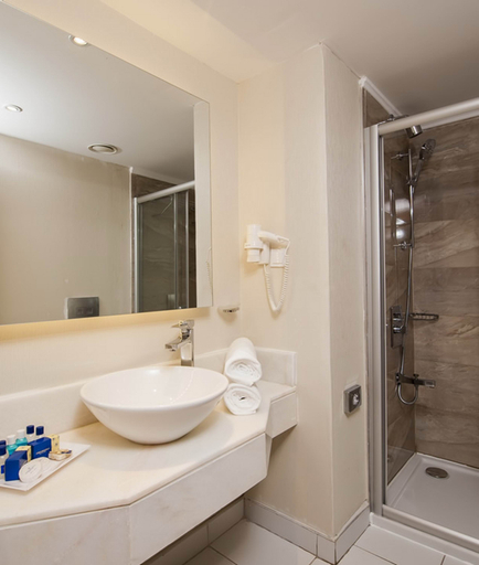 Bathroom 5, Dream World Hill, Manavgat