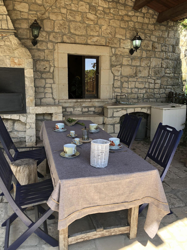 Public Area 2, Le Case di Don Peppino, Ragusa