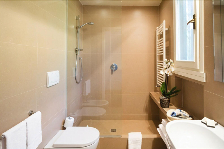 Bathroom 5, Residence Poggio Golf Chianti Firenze, Florence