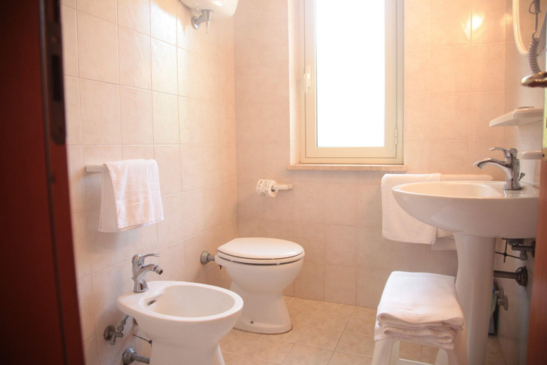 Bathroom 4, Residenza La Vigna, Vibo Valentia