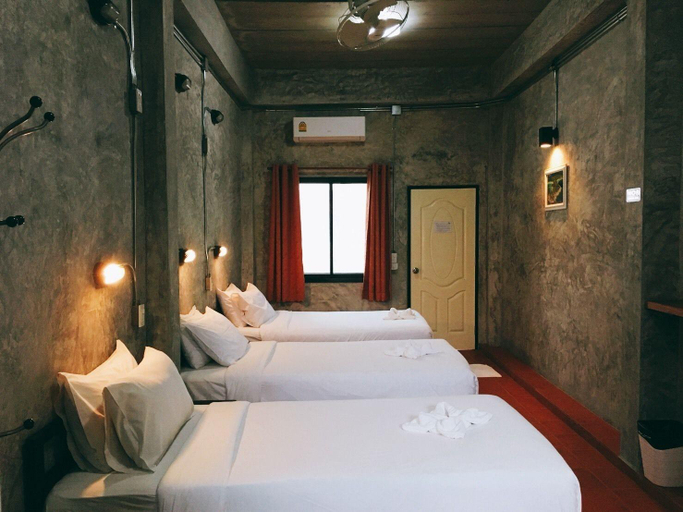 Bedroom 4, White Jail at Koh Tao Hostel, Ko Phangan