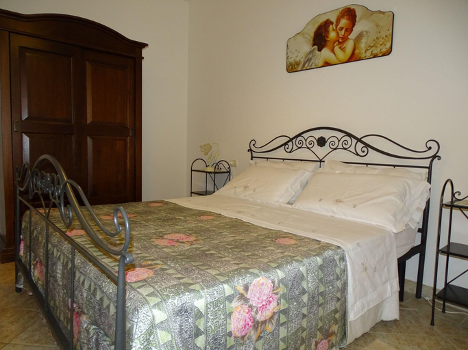 Bedroom 3, Terra dei Santi, Perugia