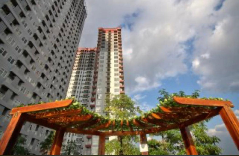 Exterior & Views 1, Vidaview Apartment by Golden door, Makassar