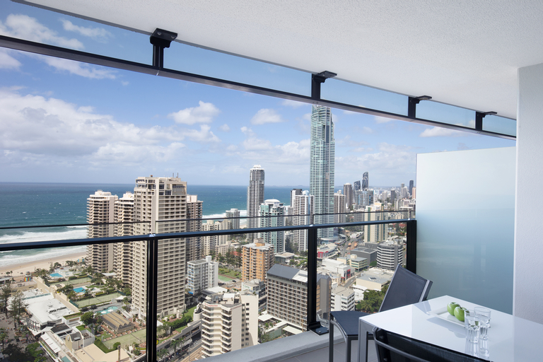 Exterior & Views 2