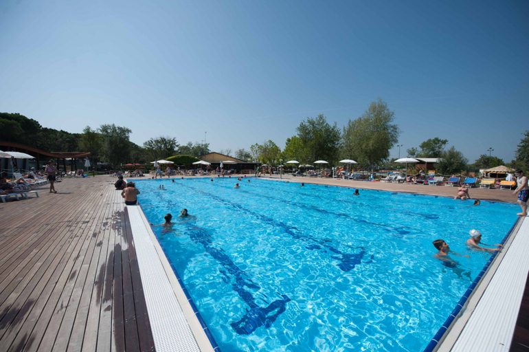 Sport & Beauty 2, Club del Sole Spina Family Collection, Ferrara