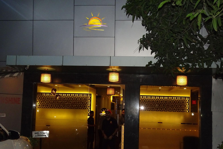 Public Area 2, Sunshine Hostels, Mumbai Suburban