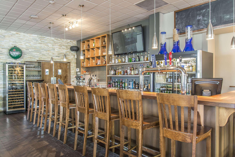 Food & Drinks 5, Econo Lodge La Malbaie, Charlevoix-Est