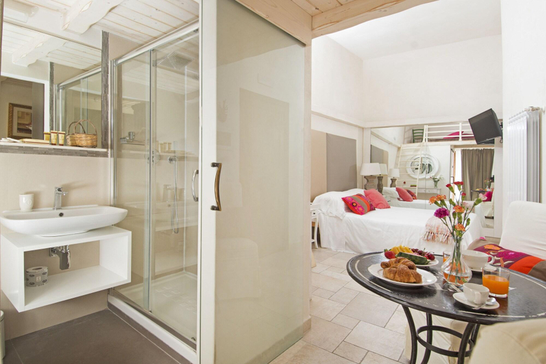Bedroom 4, Santo Stefano Home & Breakfast, Bari