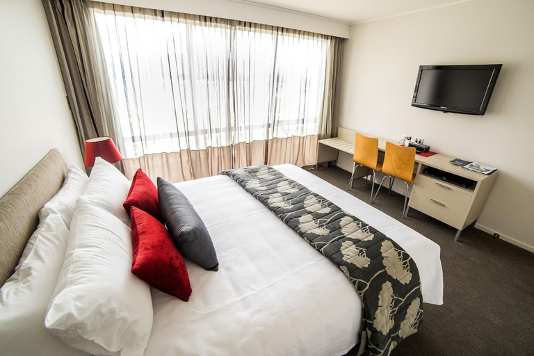 Public Area 2, Marakura Deluxe Motels, Southland