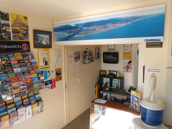 Public Area 2, Sundowner Motel, Grey