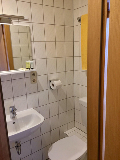 Bathroom 4, Gasthaus Engemann bei Matt, Paderborn