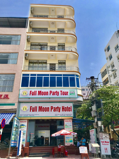 Exterior & Views, Full Moon Party Hotel - Hostel, Cát Hải