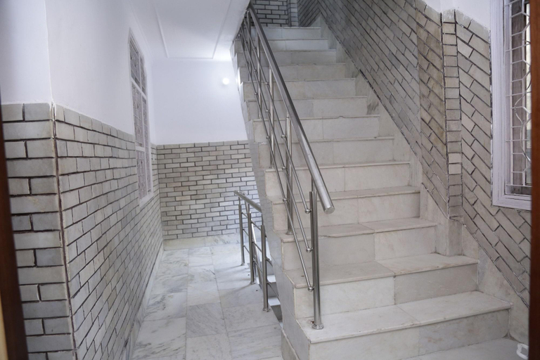 Public Area 3, New King by Backpackers Heaven, Delhi