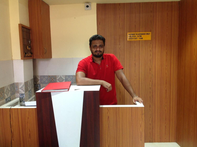 Public Area 3, Zara Dormitory, Mumbai Suburban