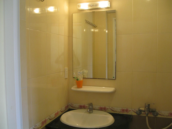Bathroom, Full Moon Party Hotel - Hostel, Cát Hải