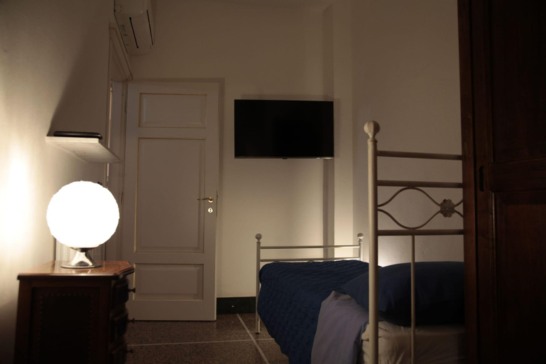 Bedroom 4, Christian Bed&Breakfast, Pisa