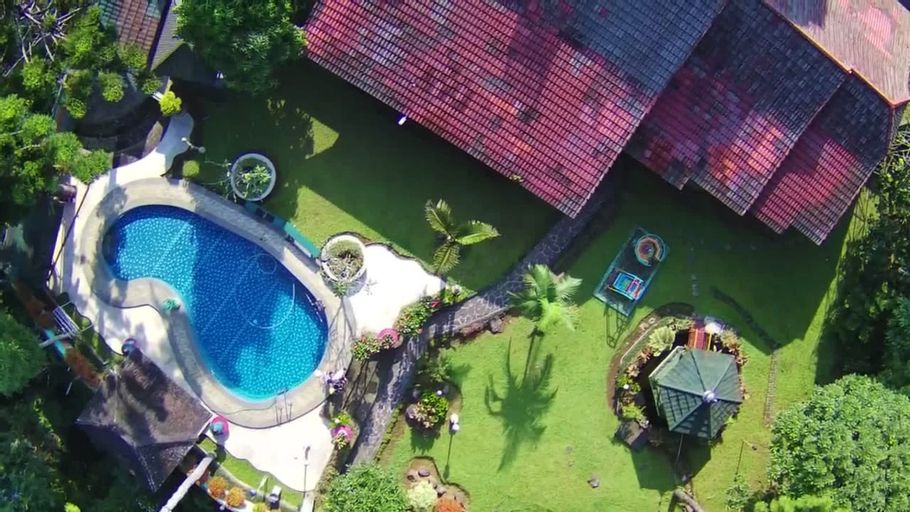 Fourty Six Valley Villa 7BR - Near Taman Safari, Bogor