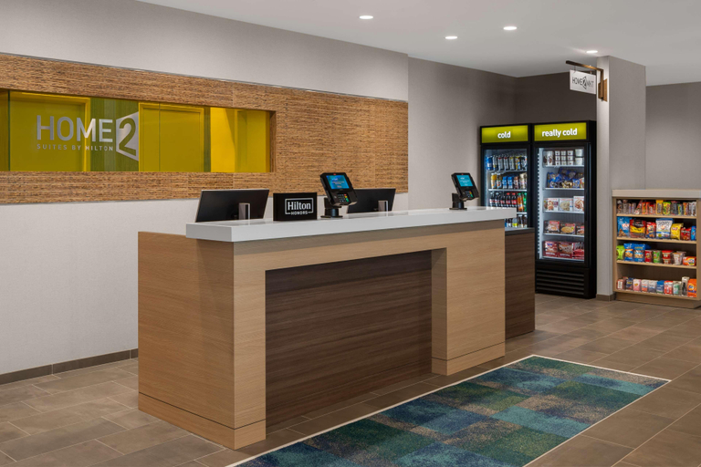 Public Area, Home2 Suites Des Moines at Drake University, Polk