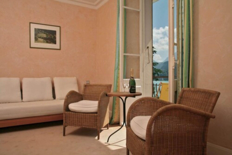 Public Area 3, Hotel Du Lac, Haute-Savoie