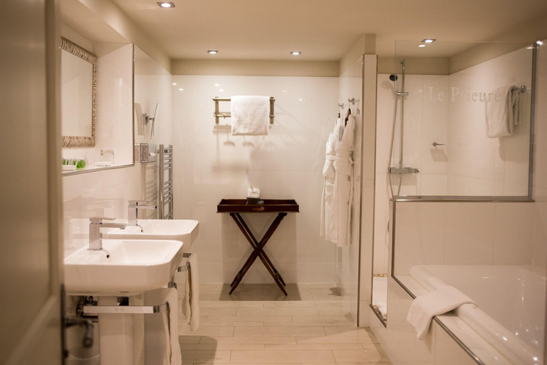 Bathroom 5, Le Prieure - Relais & Chateaux, Gard