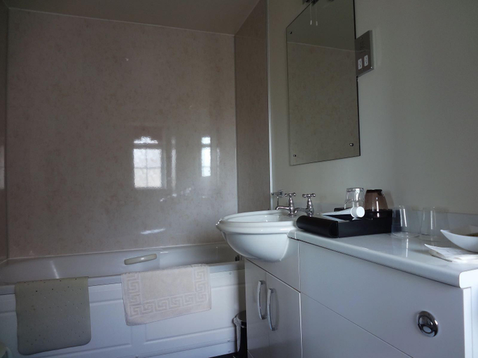 Bathroom 4, The Nags Head, North Yorkshire