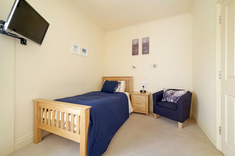 Bedroom 5, Mason's Arms, Somerset