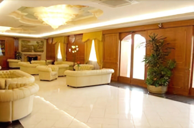 Public Area 2, Capys, Caserta