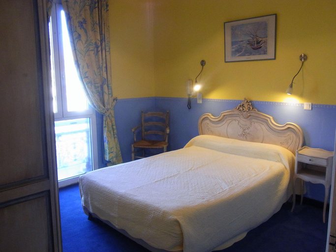 Bedroom 4, Hotel Constantin, Bouches-du-Rhône