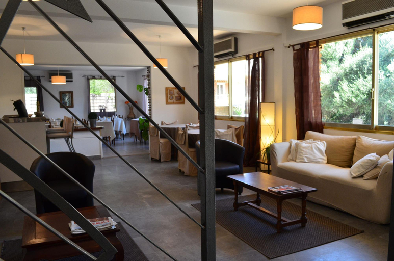 Public Area 2, Hôtel Aiglon Bylitis, Corse-du-Sud