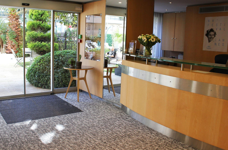 Public Area 4, Hotel Victoria, Alpes-Maritimes