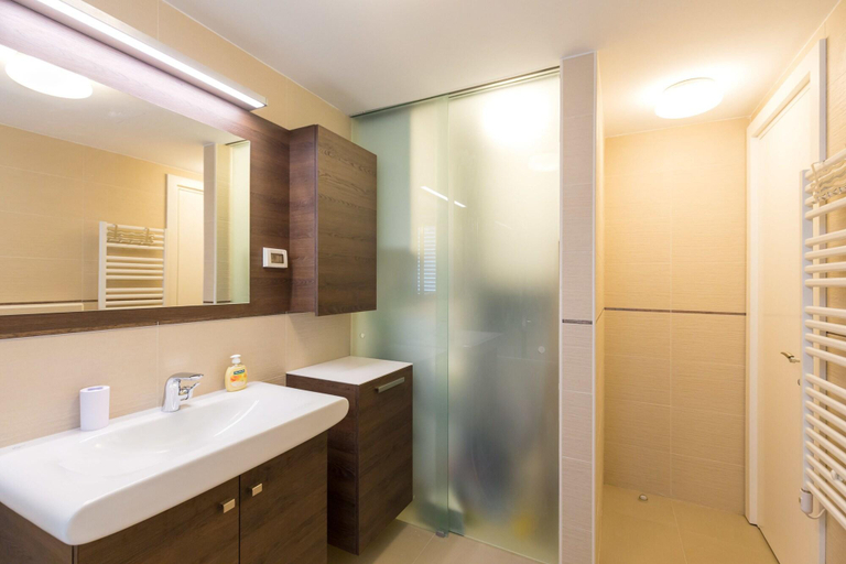 Bathroom 4, Antonio Luxury Beach Suites, Dubrovnik