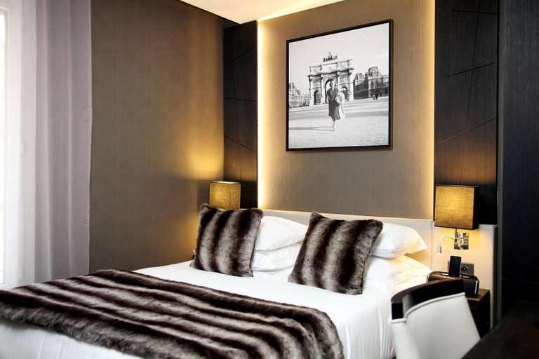 Bedroom 1, Elysées Paris, Paris