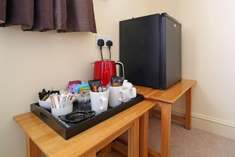 Bedroom 4, Mason's Arms, Somerset