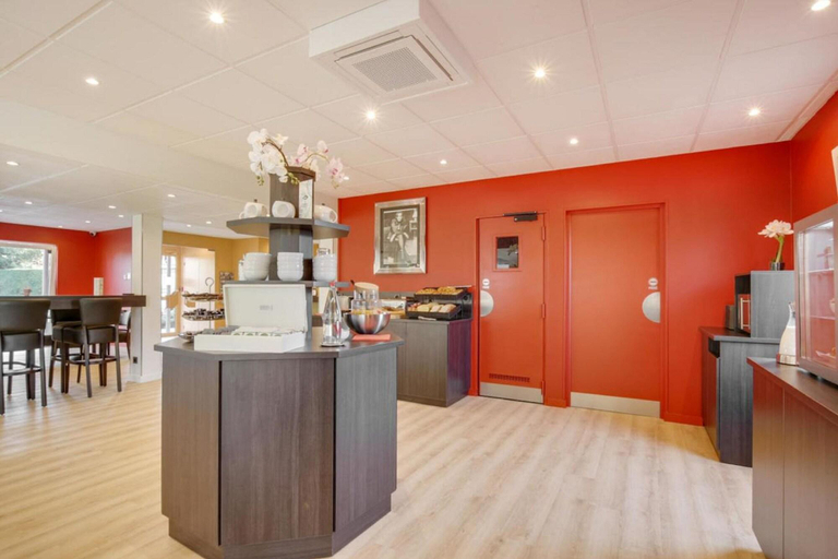 Public Area 2, Hotel Zenith Caen, Calvados