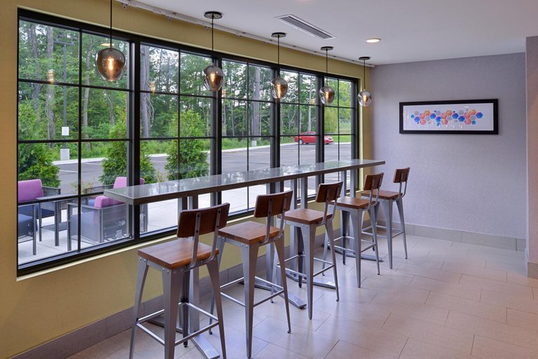Food & Drinks 5, Tru By Hilton North Little Rock, Pulaski