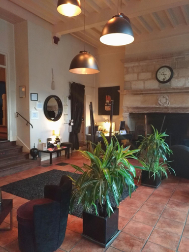 Public Area 3, La Truffe Noire, Corrèze