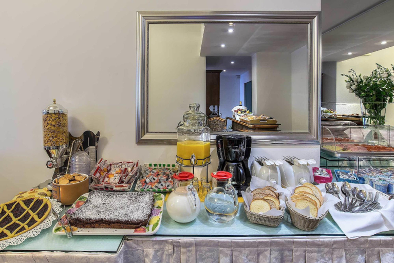 Public Area 2, Hotel Caracciolo, Rome