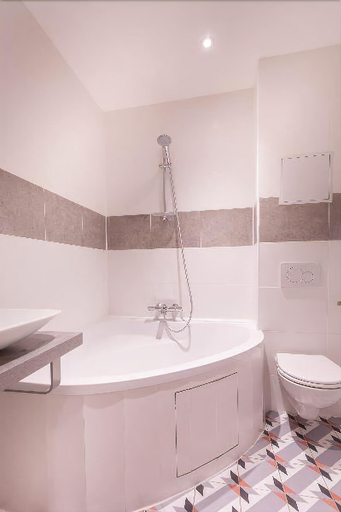 Bathroom 4, Hôtel Jenner, Paris