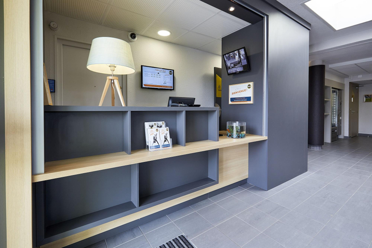 Public Area 3, B&B HOTEL Caen Mémorial, Calvados
