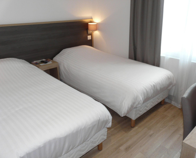 Bedroom 3, Hôtel Mary's - Caen Gare SNCF Centre, Calvados