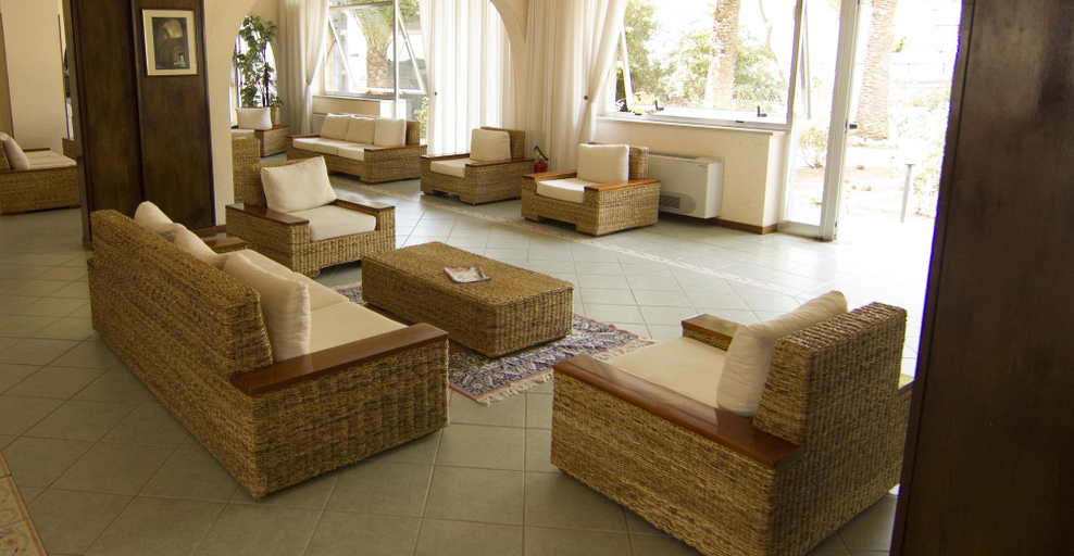 Public Area 2, Eden, Foggia