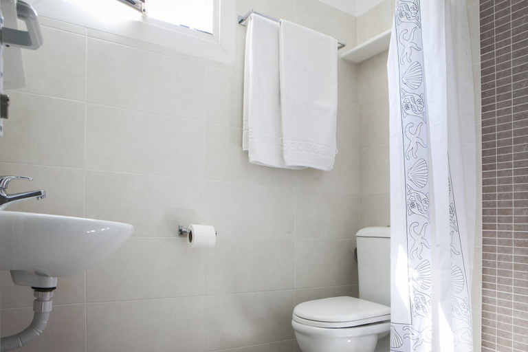 Bathroom 5, Asteri Hotel, South Aegean